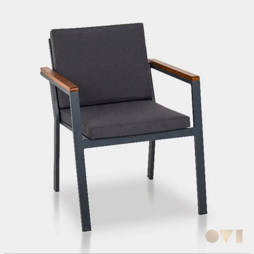 TARIS | ARMCHAIR